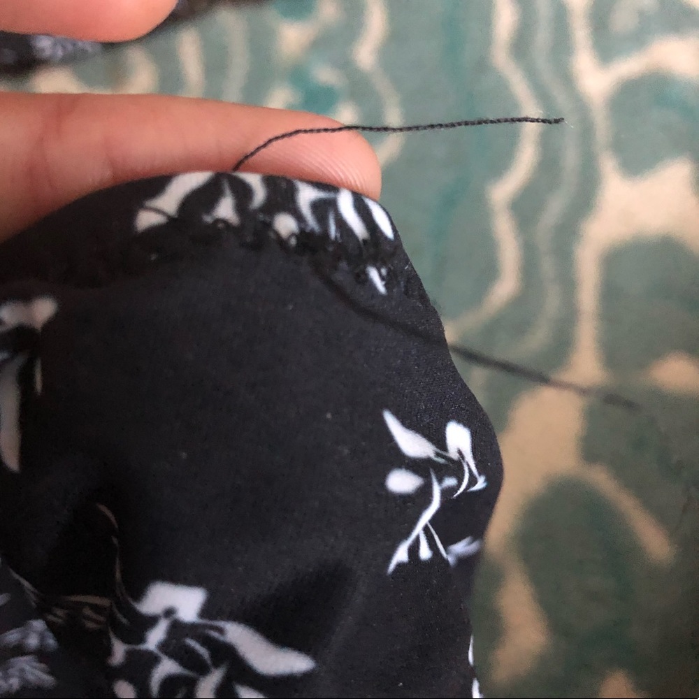 Patterned Halter Bikini - Picture 4 of 4